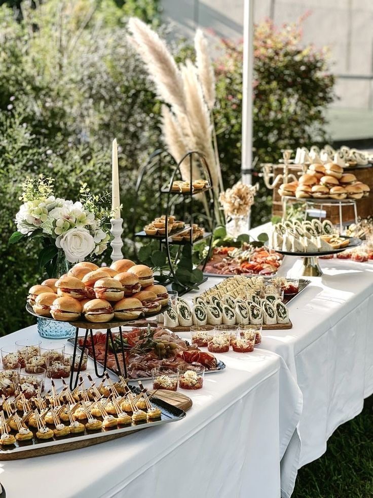 Banquetería Grupo Divino